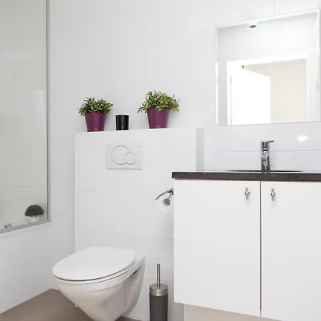 Lecomte - Seaside Pearl 97 * Ostende